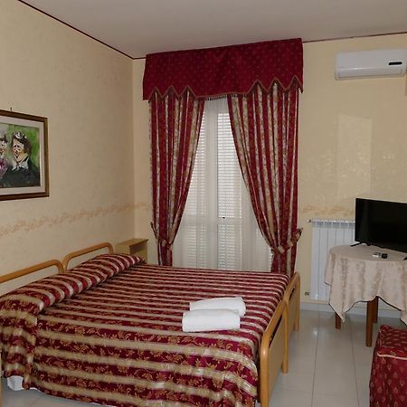 Hotel L'Ulivo Mirabella Eclano Exteriér fotografie