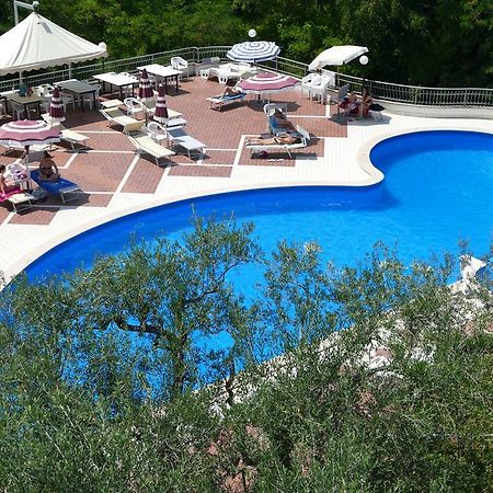 Hotel L'Ulivo Mirabella Eclano Exteriér fotografie