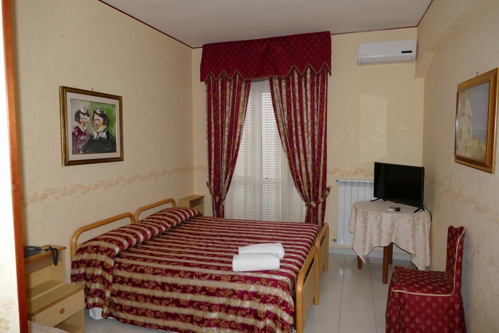 Hotel L'Ulivo Mirabella Eclano Exteriér fotografie