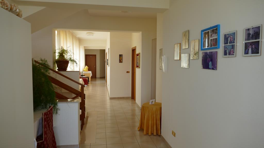 Hotel L'Ulivo Mirabella Eclano Exteriér fotografie