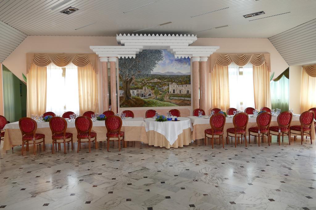 Hotel L'Ulivo Mirabella Eclano Exteriér fotografie